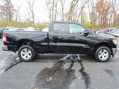 Used 2021 RAM 1500 Big Horn image 2