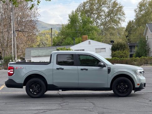 Used 2022 Ford Maverick XLT w/ Equipment Group 300A Standard image 4