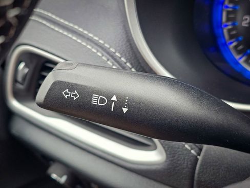 New 2026 Chrysler Pacifica Select image 18