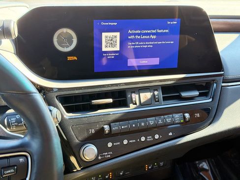 Used 2023 Lexus ES 350 w/ Premium Package image 28