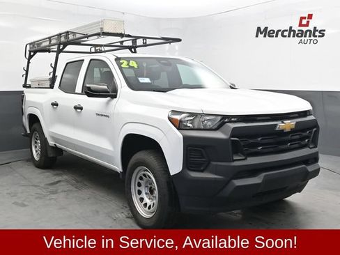 Used 2024 Chevrolet Colorado W/T w/ Safety Package RWD image 1