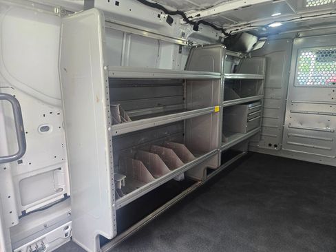 Used 2019 Ford Transit 150 130 Low Roof RWD image 8