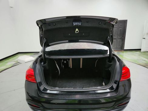 Used 2017 BMW 330i Sedan image 29