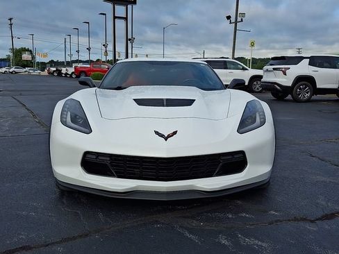 Used 2016 Chevrolet Corvette Z06 RWD image 2