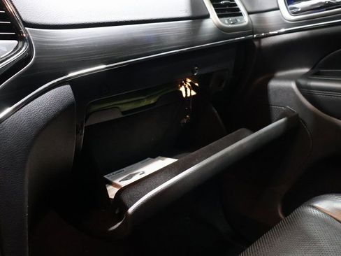 Certified 2021 Jeep Grand Cherokee Limited w/ Luxury Group II image 35