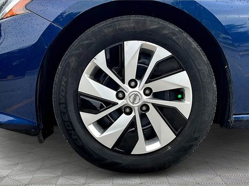 Used 2020 Nissan Altima 2.5 S image 9