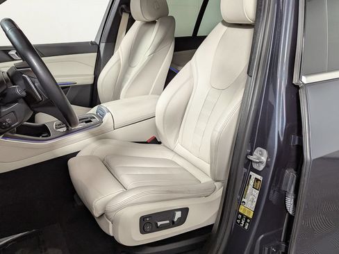 Used 2021 BMW X5 xDrive40i AWD/4WD image 17
