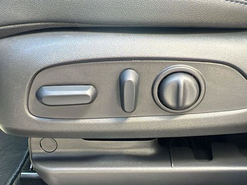 New 2026 Buick Encore GX Sport Touring image 11