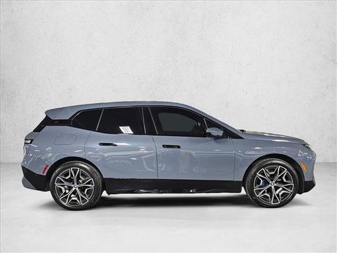 Certified 2024 BMW iX xDrive50 w/ Sport Package AWD/4WD image 4