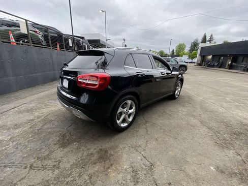 Used 2018 Mercedes-Benz GLA 250 4MATIC image 6