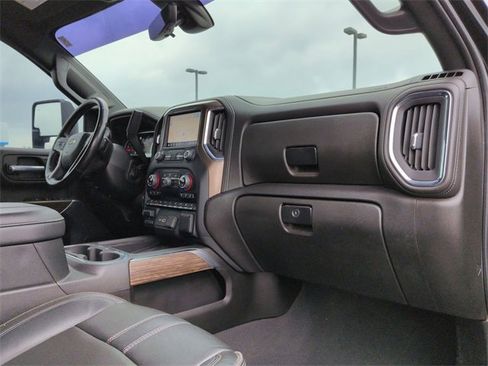 Used 2023 Chevrolet Silverado 3500 High Country w/ Technology Package image 27