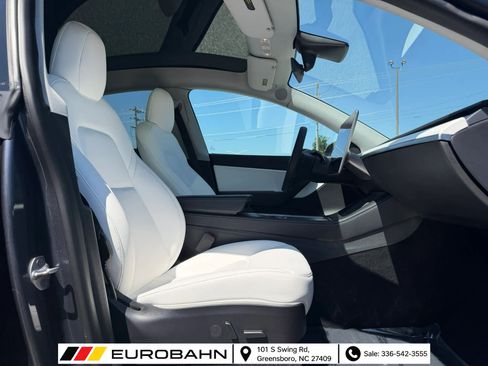 Used 2022 Tesla Model Y Performance AWD/4WD image 21