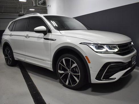 Used 2022 Volkswagen Tiguan SEL R-Line image 7