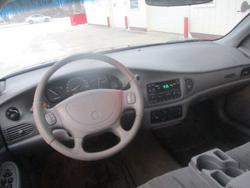 Used 2002 Buick Century Custom w/ Special Edition Pkg image 8