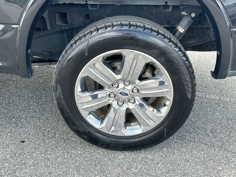 Certified 2019 Ford F150 Lariat AWD/4WD image 24