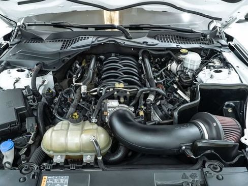Used 2021 Ford Mustang GT Premium w/ Black Accent Package RWD image 30