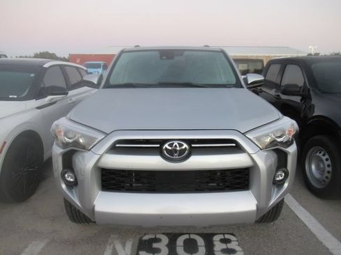 Used 2024 Toyota 4Runner SR5 RWD image 2