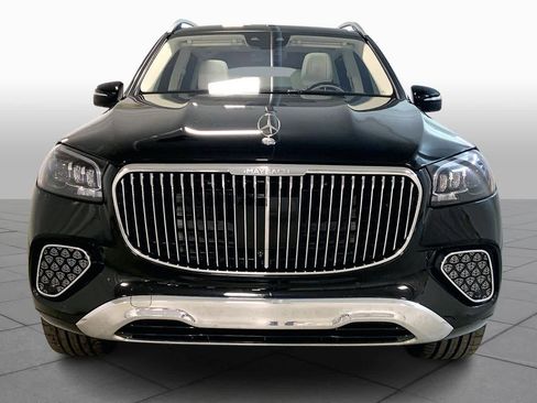 Used 2025 Mercedes-Benz Maybach GLS 600 4MATIC image 3
