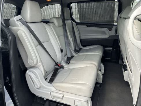 Used 2018 Honda Odyssey EX-L image 22