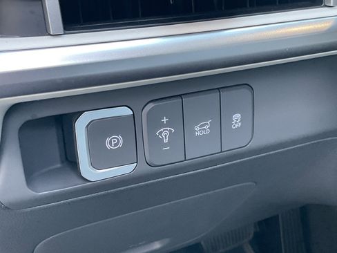 Used 2024 Hyundai Santa Fe SEL image 31