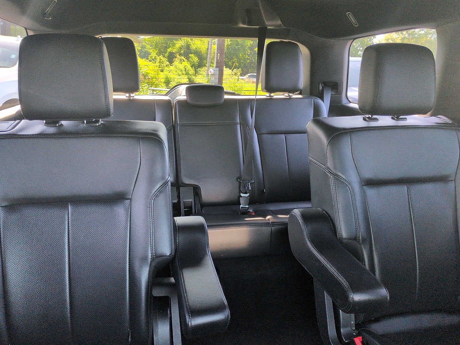 Used 2021 Ford Expedition XLT AWD/4WD image 11