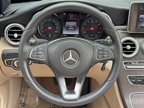 Used 2018 Mercedes-Benz C 300 Cabriolet image 17