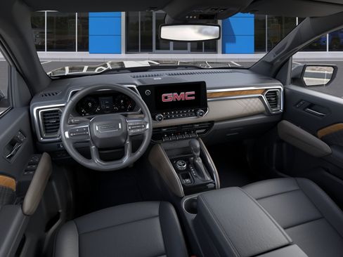 New 2026 GMC Canyon Denali AWD/4WD image 15