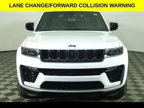 New 2026 Jeep Grand Cherokee L Limited AWD/4WD image 8