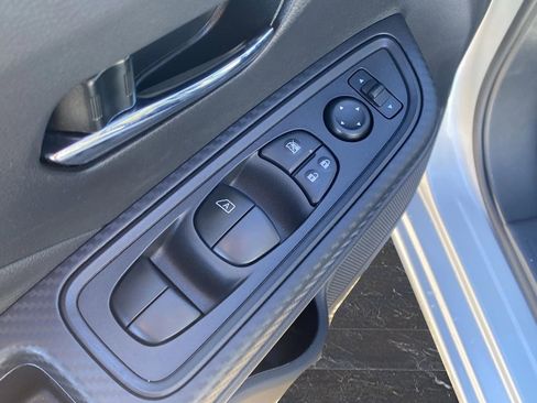 New 2025 Nissan Versa SV w/ Trunk Package image 26