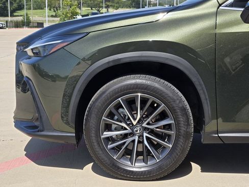 Used 2024 Lexus NX 250 FWD image 6