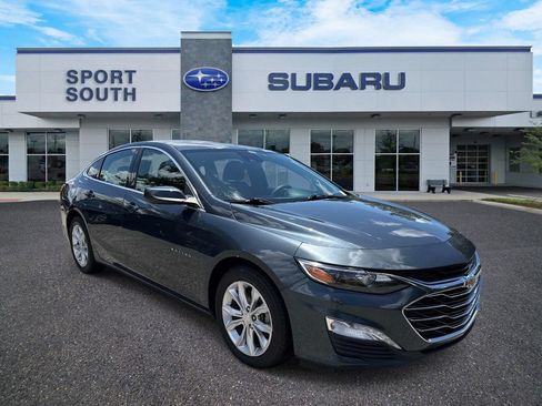 Used 2020 Chevrolet Malibu LT FWD image 1