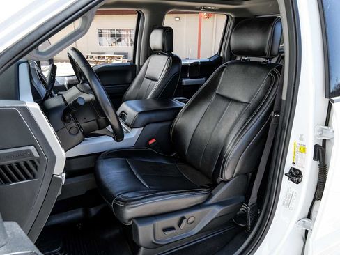 Used 2021 Ford F250 Lariat w/ Lariat Ultimate Package image 38