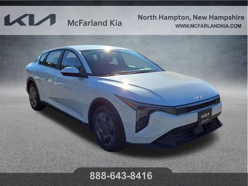 New 2025 Kia K4 LX image 8