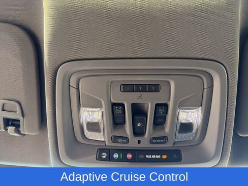 Certified 2021 Chevrolet Silverado 1500 LTZ w/ Technology Package image 20