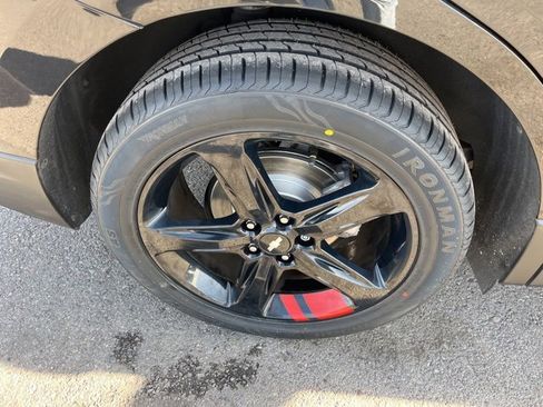 Used 2018 Chevrolet Equinox LT image 17