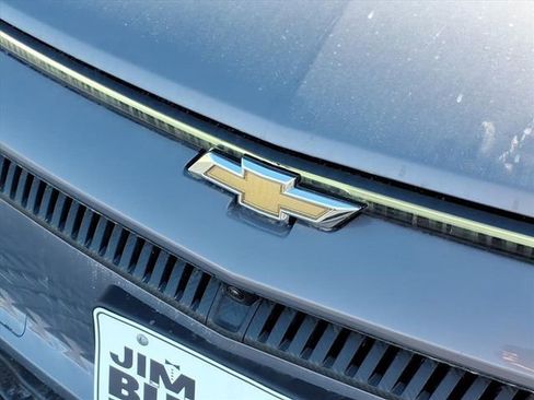 New 2026 Chevrolet Equinox EV LT image 21