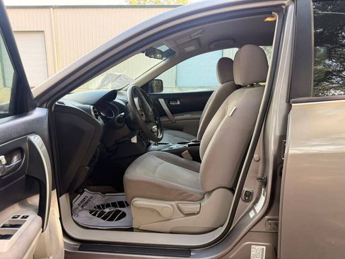 Used 2013 Nissan Rogue S FWD image 7