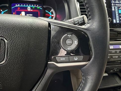 Used 2022 Honda Pilot Touring image 29