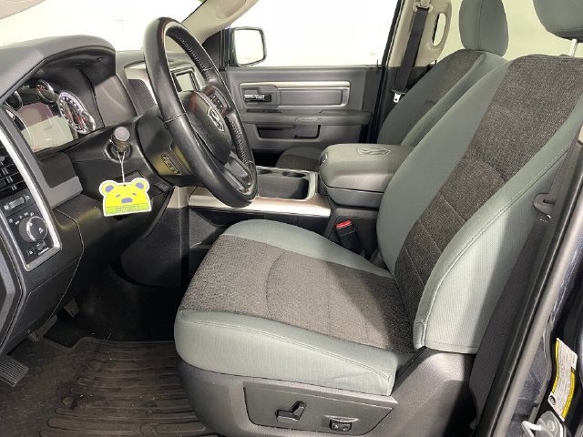Used 2016 RAM 1500 Big Horn AWD/4WD image 2