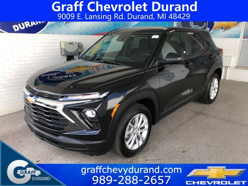 Used 2025 Chevrolet TrailBlazer LS w/ LS Convenience Package FWD image 1