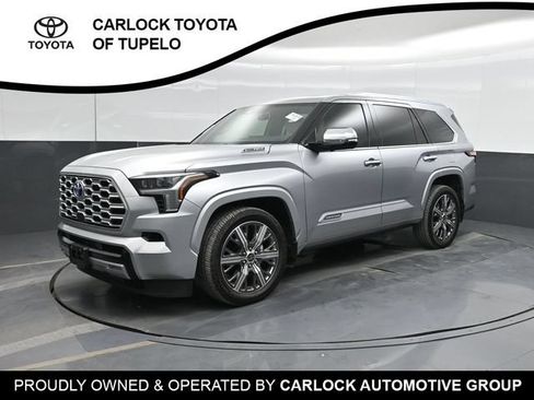 Used 2023 Toyota Sequoia Capstone RWD image 9
