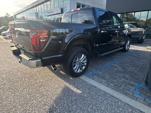 Used 2025 Ford F150 Lariat w/ Equipment Group 501A Mid AWD/4WD image 18