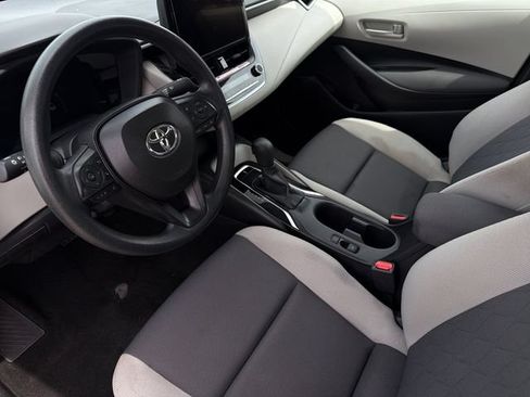 Used 2026 Toyota Corolla LE FWD image 11