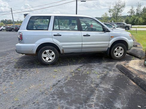 Used 2007 Honda Pilot LX image 4