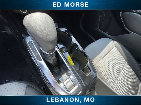 Certified 2025 Chevrolet Trax LT FWD image 15