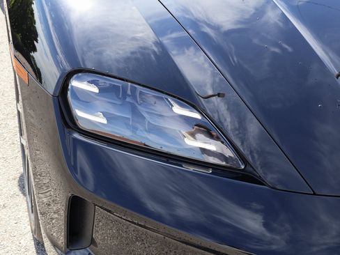 New 2025 Porsche Taycan GTS image 14