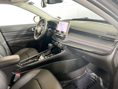 Used 2022 Jeep Compass Trailhawk w/ Trailhawk Elite Group image 30