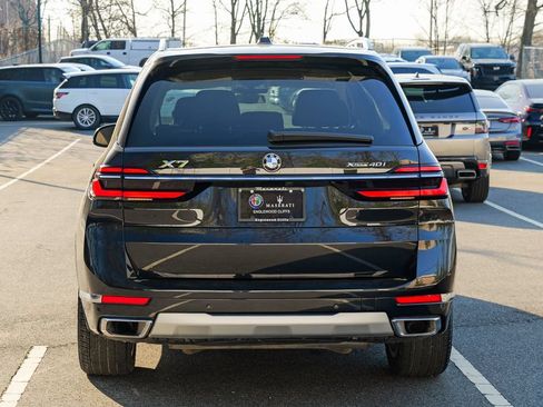 Used 2024 BMW X7 xDrive40i w/ Climate Comfort Package AWD/4WD image 6