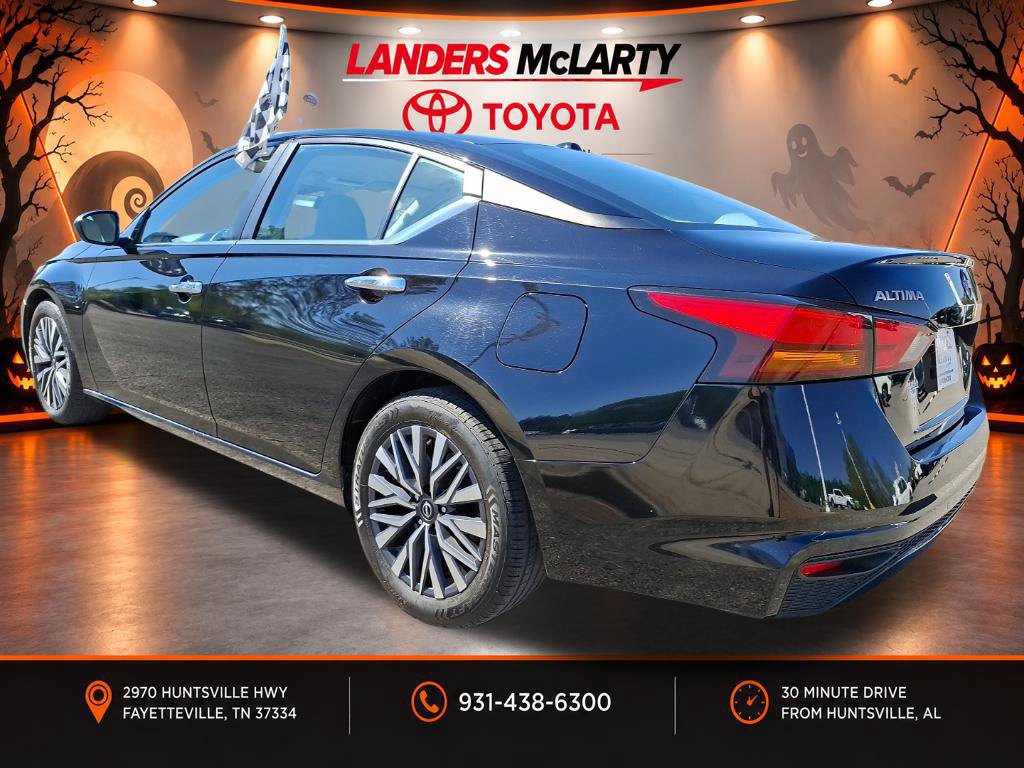 Used 2024 Nissan Altima 2.5 SV FWD image 5
