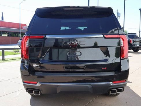 New 2026 GMC Yukon AT4 w/ AT4 Premium Plus Package AWD/4WD image 4